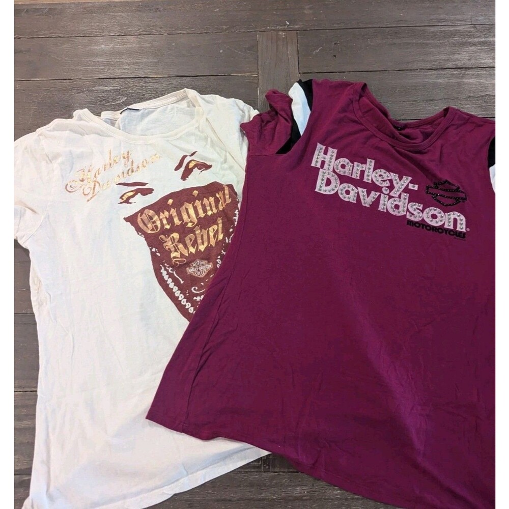 TWO Women's Harley Davidson Shirts Size Medium Large‎ Read